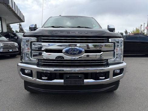 Used 2017 Ford F350 Lariat w/ Lariat Ultimate Package AWD/4WD image 14