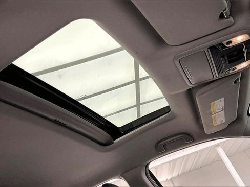 Used 2018 Honda Ridgeline RTL-E image 13