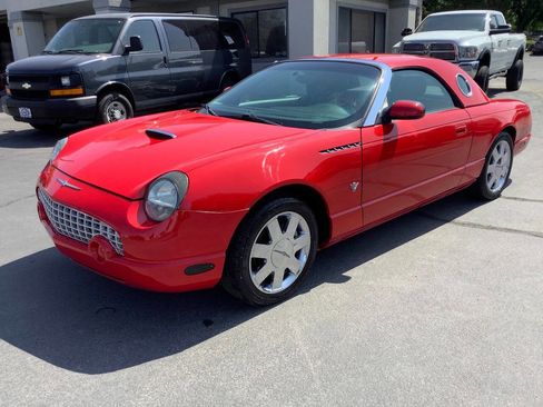 Used 2002 Ford Thunderbird Deluxe image 19