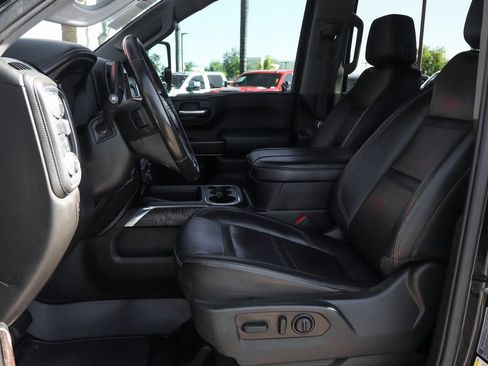 Used 2023 GMC Sierra 3500 Denali w/ Denali Black Diamond Edition image 23