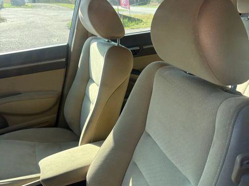Used 2006 Honda Civic Hybrid Sedan image 12