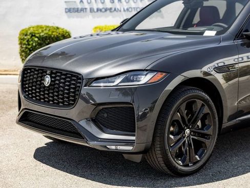 New 2026 Jaguar F-PACE R-Dynamic S image 2