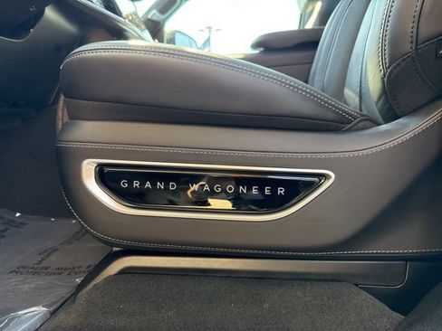 New 2026 Jeep Grand Wagoneer Summit w/ Premium Group III AWD/4WD image 10