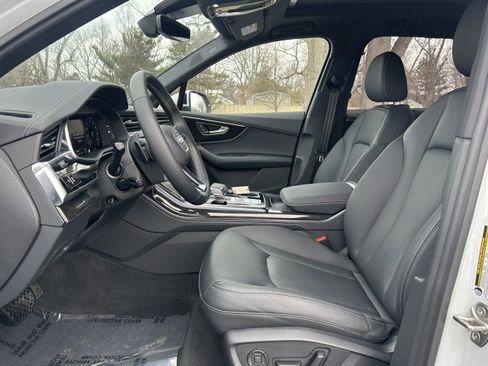 Used 2025 Audi Q7 3.0T Premium Plus w/ Premium Plus Package image 18