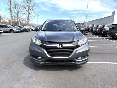 Used 2018 Honda HR-V EX-L image 2