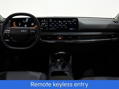 New 2026 Kia K4 EX FWD image 8