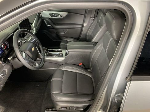 Used 2023 Chevrolet Blazer LT image 28