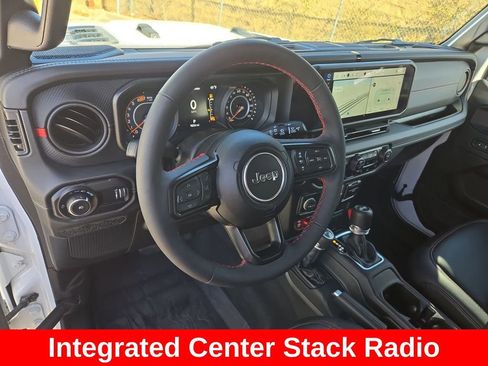 Certified 2024 Jeep Wrangler Unlimited Rubicon image 11