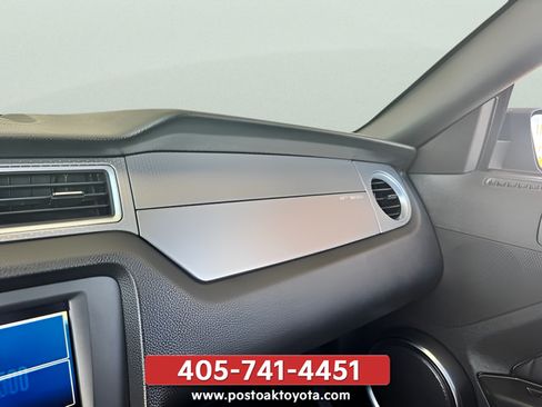 Used 2010 Ford Mustang Shelby GT500 RWD image 21