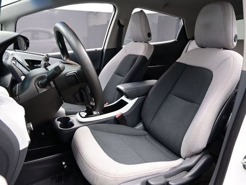 Used 2020 Chevrolet Bolt LT FWD image 9