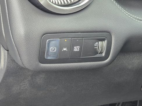 New 2025 Chevrolet Blazer EV LT image 7