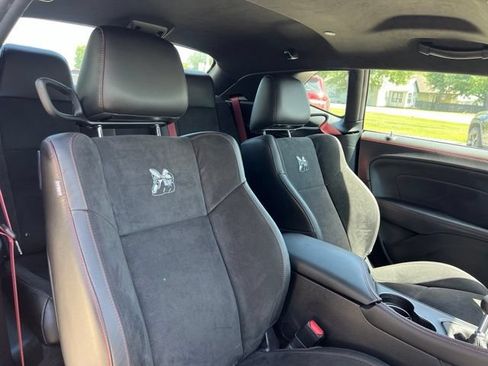 Used 2023 Dodge Challenger R/T Scat Pack RWD image 10
