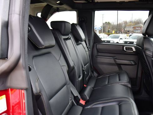 New 2026 Ford Bronco Badlands image 17