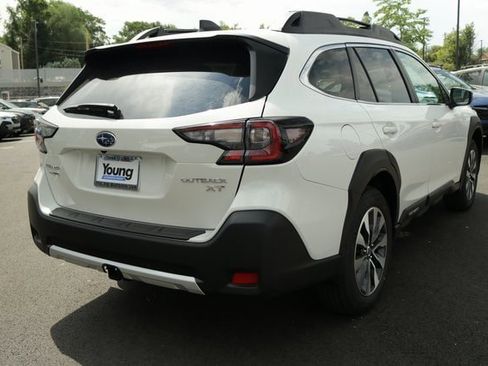 New 2025 Subaru Outback Limited XT image 3