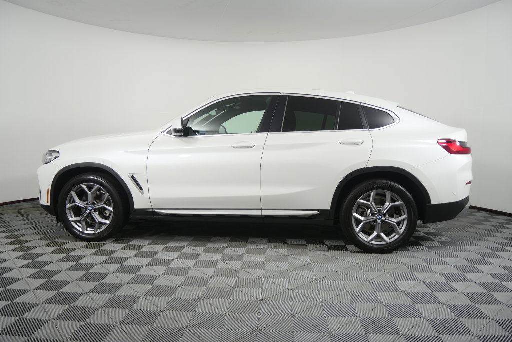 Certified 2025 BMW X4 xDrive30i w/ Premium Package AWD/4WD image 7