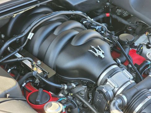 Used 2011 Maserati Quattroporte S image 51