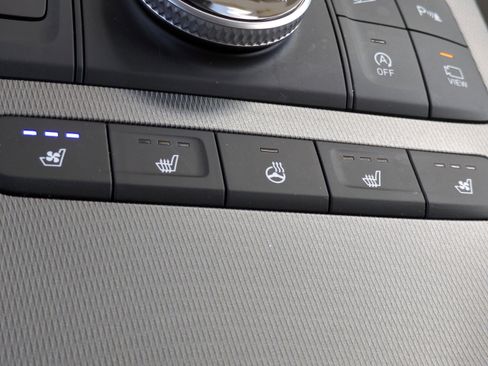 Used 2022 Hyundai Palisade Limited w/ Cargo Package image 31