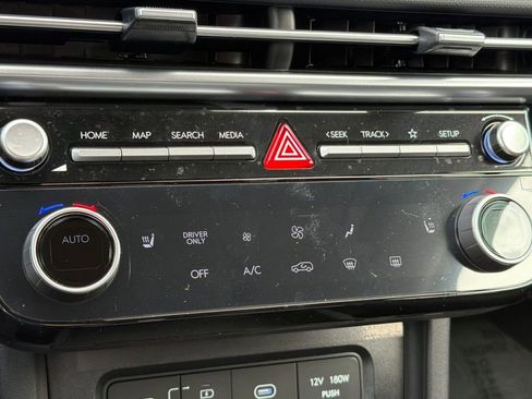 New 2026 Hyundai Tucson SEL image 18