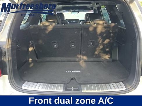 Used 2024 Hyundai Palisade Calligraphy AWD/4WD image 9