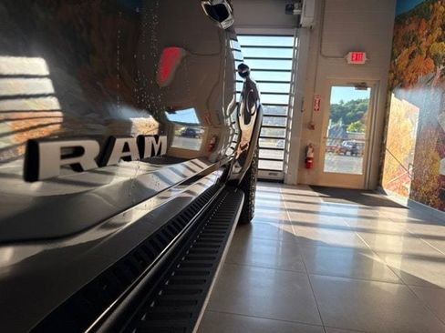 Used 2025 RAM 1500 RHO AWD/4WD image 17