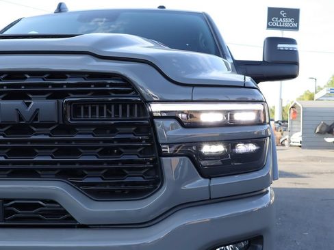 New 2026 RAM 2500 Limited AWD/4WD image 8