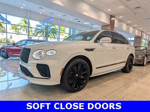 Used 2022 Bentley Bentayga Speed image 4