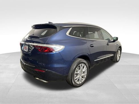 Used 2024 Buick Enclave Essence w/ Experience Buick Package AWD/4WD image 6