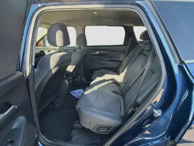 Used 2021 Hyundai Santa Fe SEL w/ Convenience Package FWD image 7