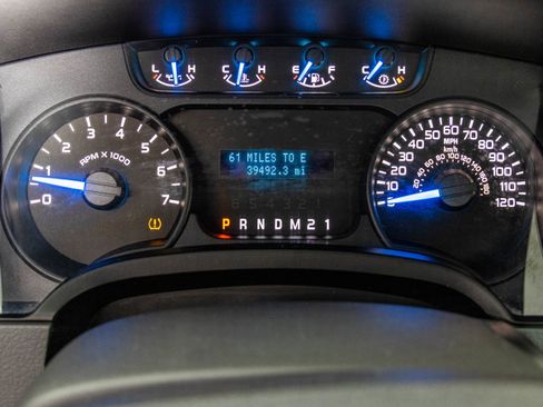 Used 2014 Ford F150 XL w/ Trailer Tow Package RWD image 25
