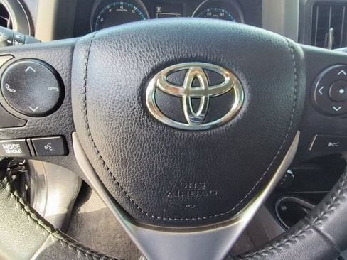Used 2017 Toyota RAV4 XLE w/ Plus Extra Value Package AWD/4WD image 15