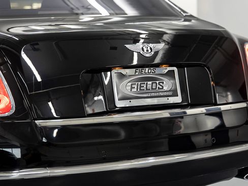 Used 2016 Bentley Mulsanne RWD image 20