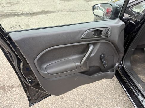 Used 2019 Ford Fiesta S FWD image 7