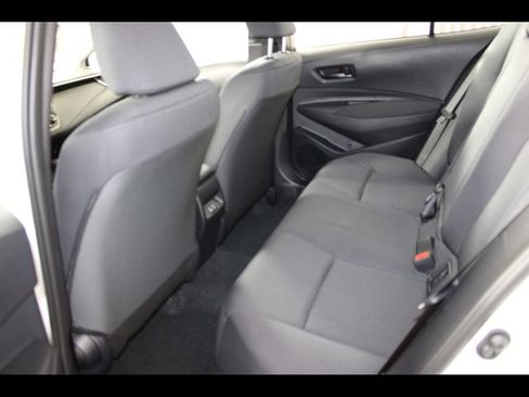 Used 2026 Toyota Corolla LE w/ LE Premium Package FWD image 14