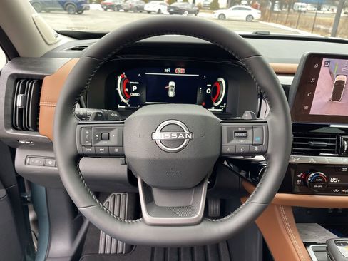 New 2026 Nissan Pathfinder Platinum w/ Cargo Package image 14