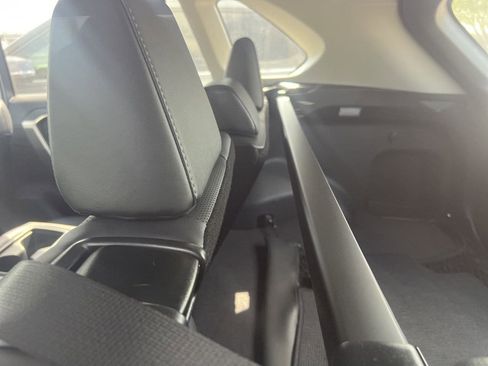 Used 2025 Toyota RAV4 Limited image 9