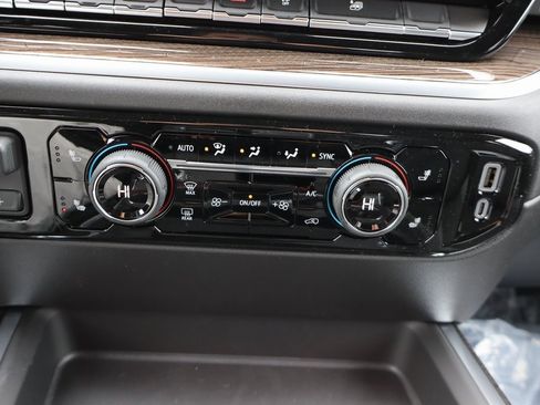 New 2026 Chevrolet Silverado 3500 LT image 11