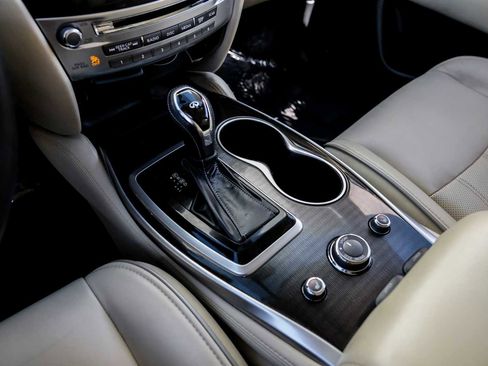 Used 2019 INFINITI QX60 Luxe w/ Essential Package image 25