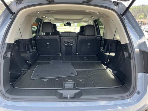 Used 2025 Honda Pilot Touring image 20