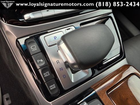 Used 2019 Genesis G90 5.0 Ultimate image 31