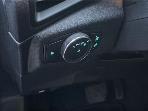 Used 2021 Ford EcoSport SE image 10