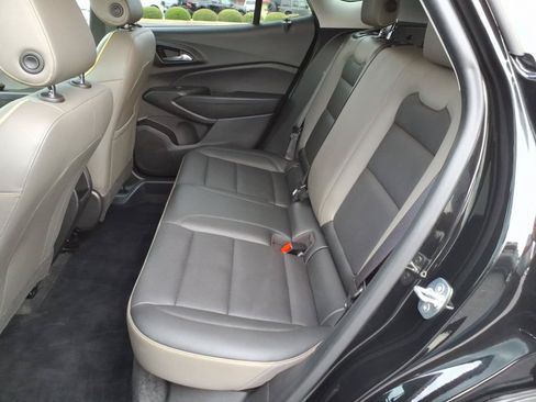 Used 2024 Chevrolet Trax ACTIV w/ Driver Confidence Package FWD image 9