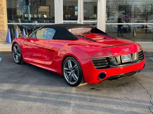 Used 2014 Audi R8 V10 w/ Full Leather Package image 10