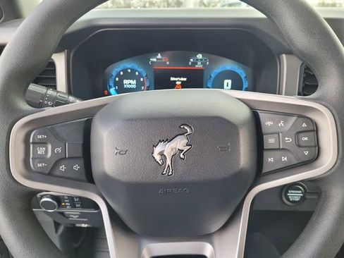 New 2025 Ford Bronco 2-Door AWD/4WD image 18
