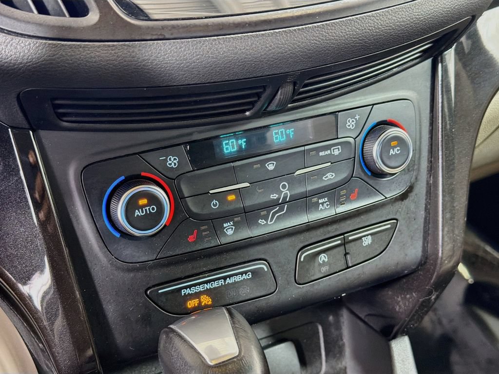 Used 2017 Ford Escape Titanium AWD/4WD image 17