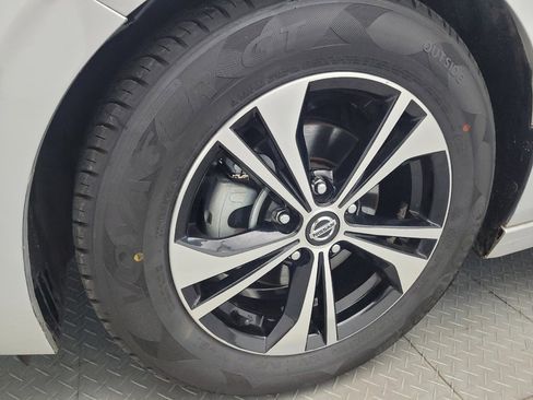 Used 2021 Nissan Sentra SV FWD image 31