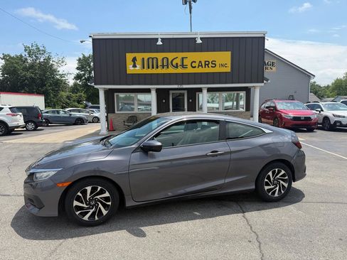 Used 2017 Honda Civic LX image 3