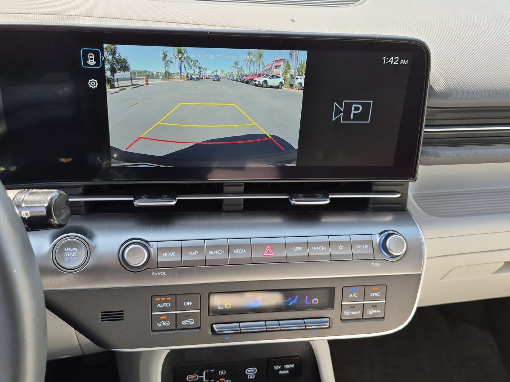 Used 2025 Hyundai Kona SEL FWD image 19