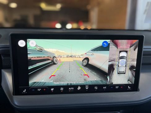 Used 2025 Ford Maverick Lariat w/ Black Appearance Package image 30