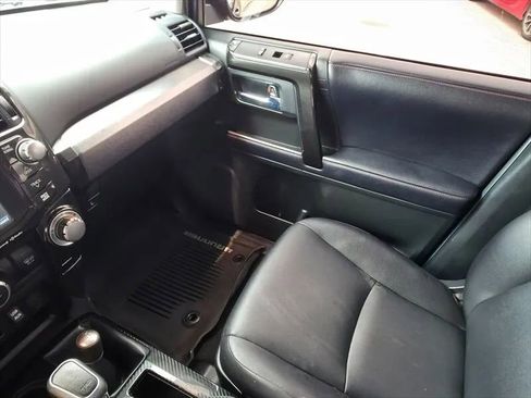 Used 2018 Toyota 4Runner TRD Pro AWD/4WD image 29