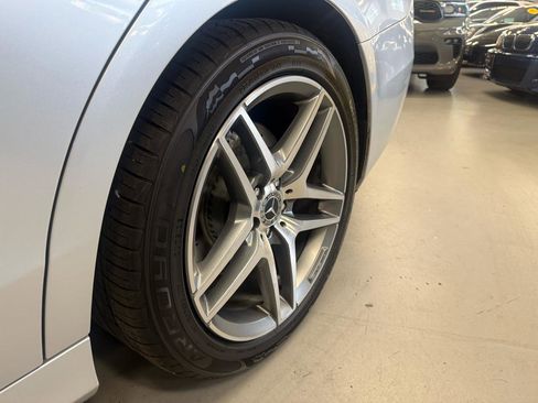 Used 2019 Mercedes-Benz S 450 4MATIC Sedan w/ AMG Line Exterior image 10